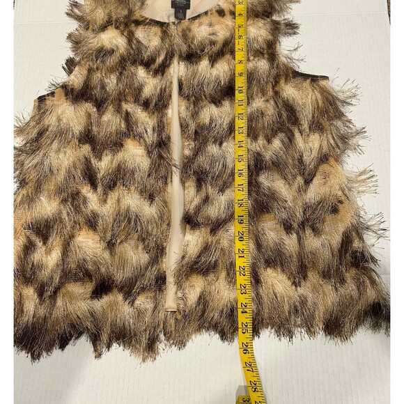 Chico’s Travelers Collection Vest Women’s Size 1 Color Brown Faux Fur - Picture 8 of 11